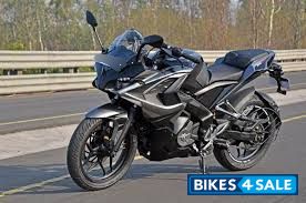 Black And Grey Bajaj Pulsar RS 200 BS6