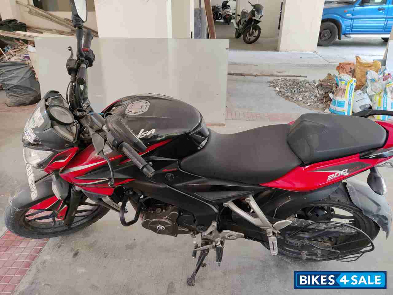 Bajaj Pulsar 200 NS