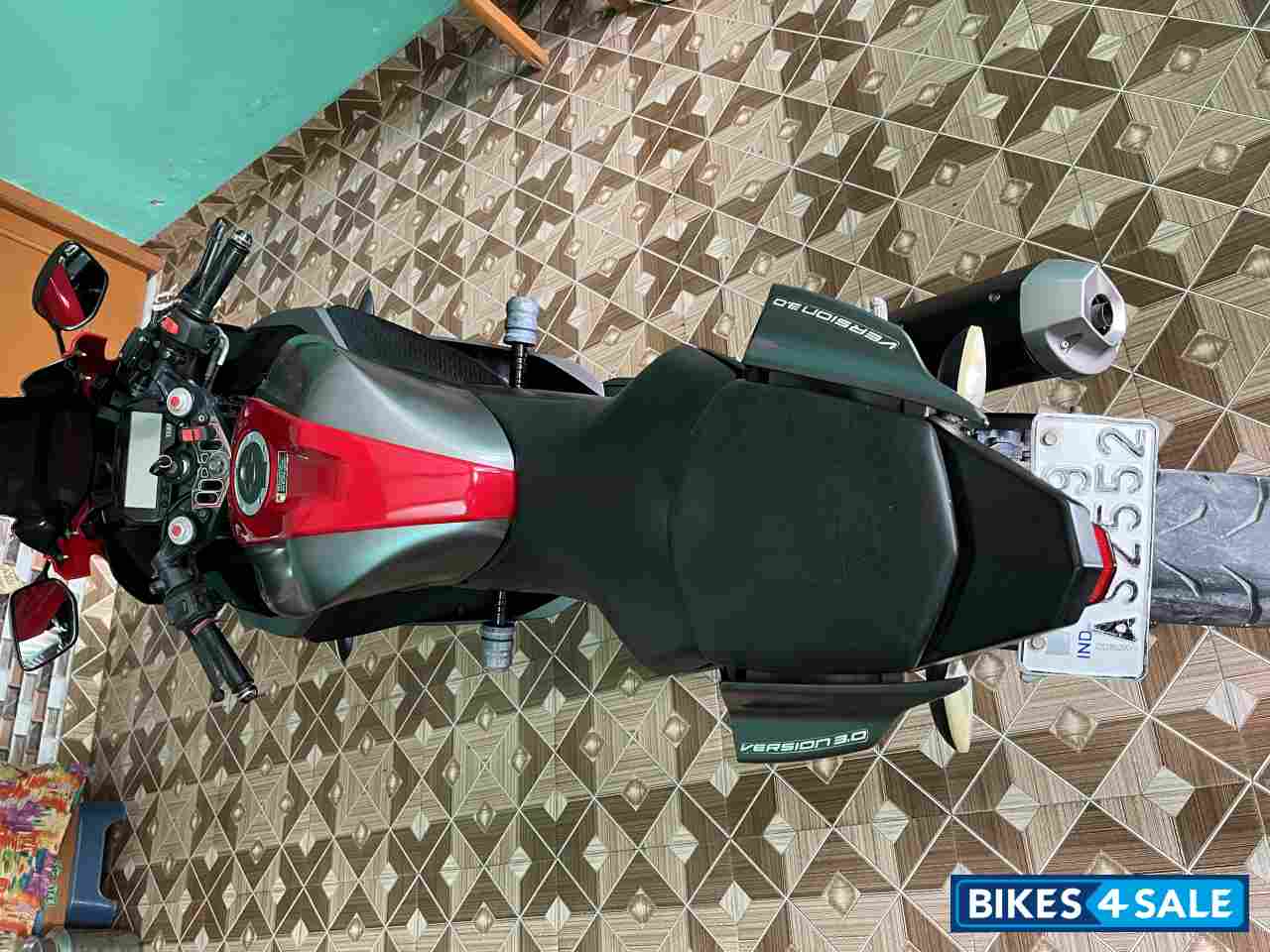 Red-gray Yamaha YZF R15 V3