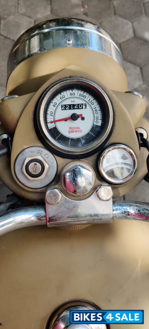 Royal Enfield Classic 500