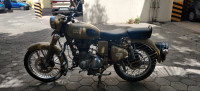 Royal Enfield Classic 500