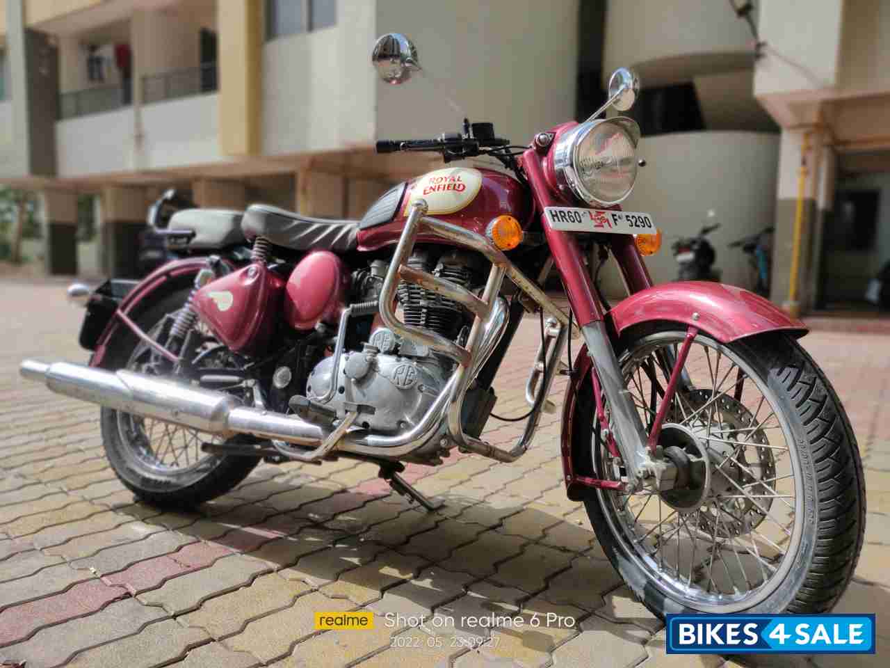 Maroon Royal Enfield Classic 350 BS VI