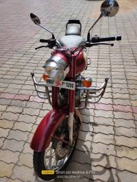 Maroon Royal Enfield Classic 350 BS VI