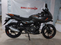 Bajaj Pulsar 180