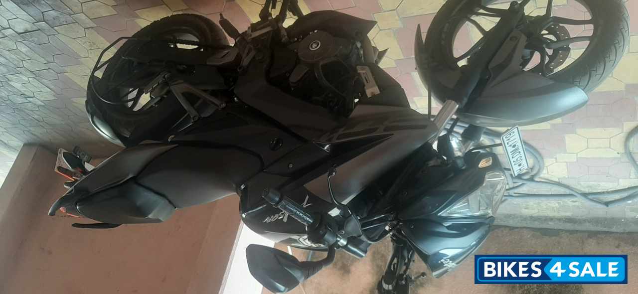 Bajaj Pulsar 200 NS Bajaj Pulsar 200 NS