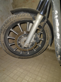 Black Royal Enfield Thunderbird 500