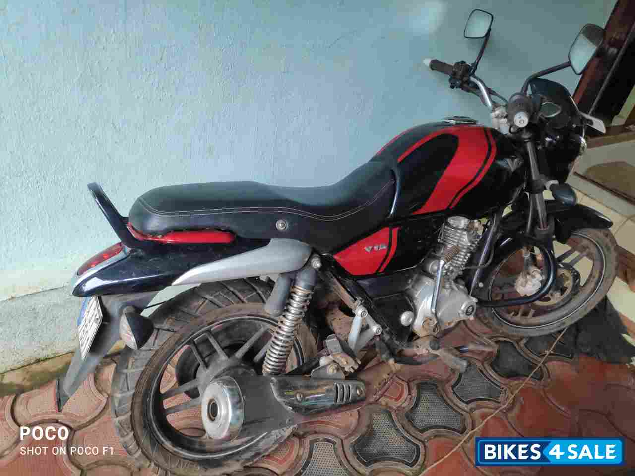 Bajaj V15 Bajaj V15