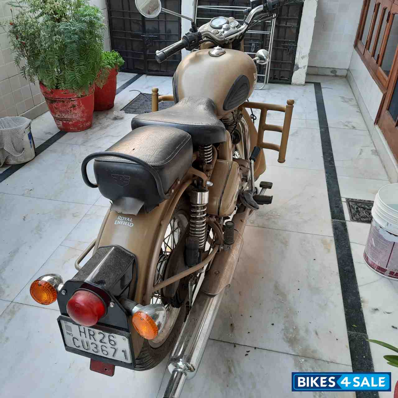 Royal Enfield Classic Desert Storm