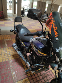 Blue Bajaj Avenger Street 150