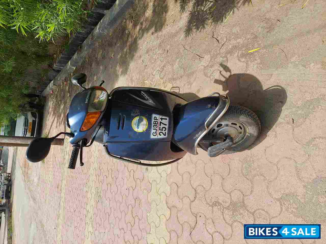 Blue Honda Activa