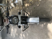 Gun Metal Gray Royal Enfield Classic Gunmetal Grey