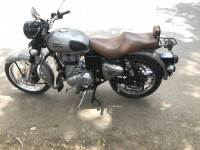 Gun Metal Gray Royal Enfield Classic Gunmetal Grey