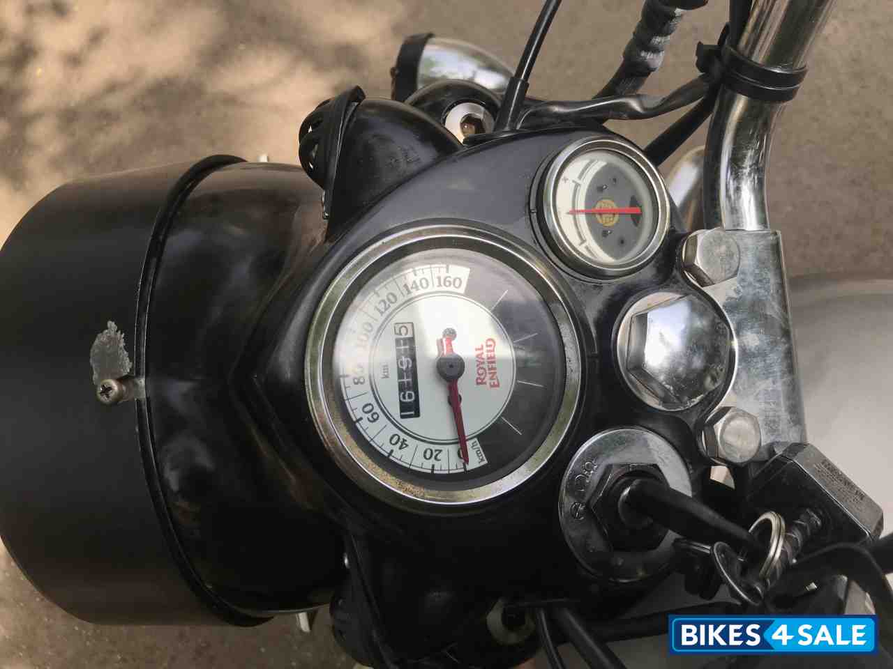 Gun Metal Gray Royal Enfield Classic Gunmetal Grey