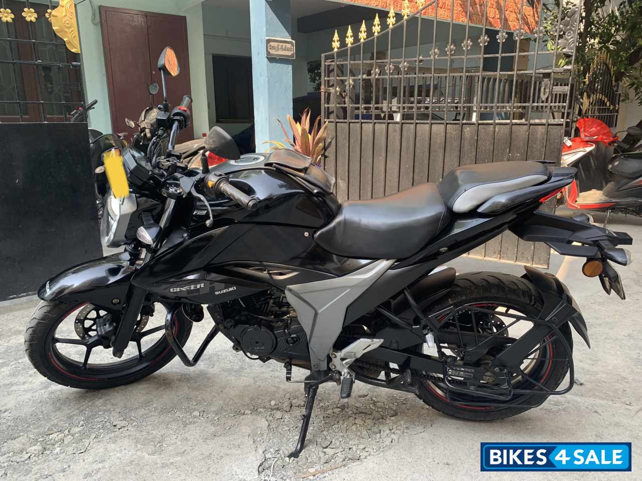 Suzuki Gixxer ABS