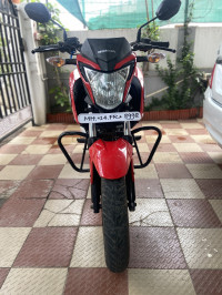 Honda CB Hornet 160R