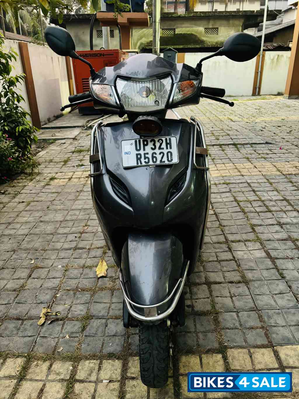 Grey Honda Activa 3G