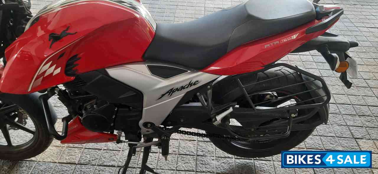 Racing Red TVS Apache RTR 160 4V BS6