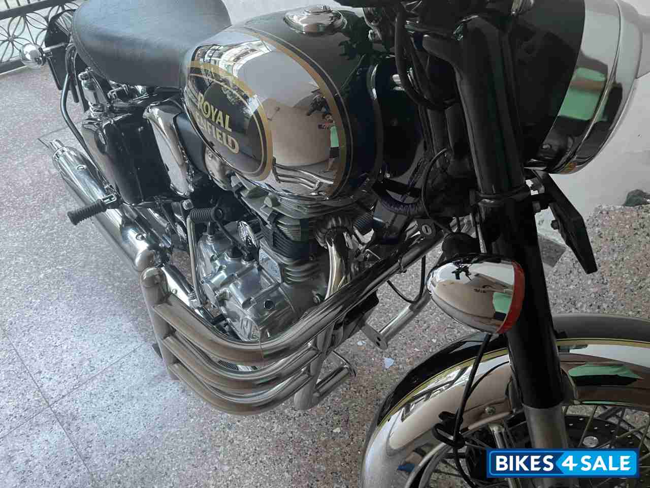 Chrome Black Royal Enfield Classic 350 BS VI