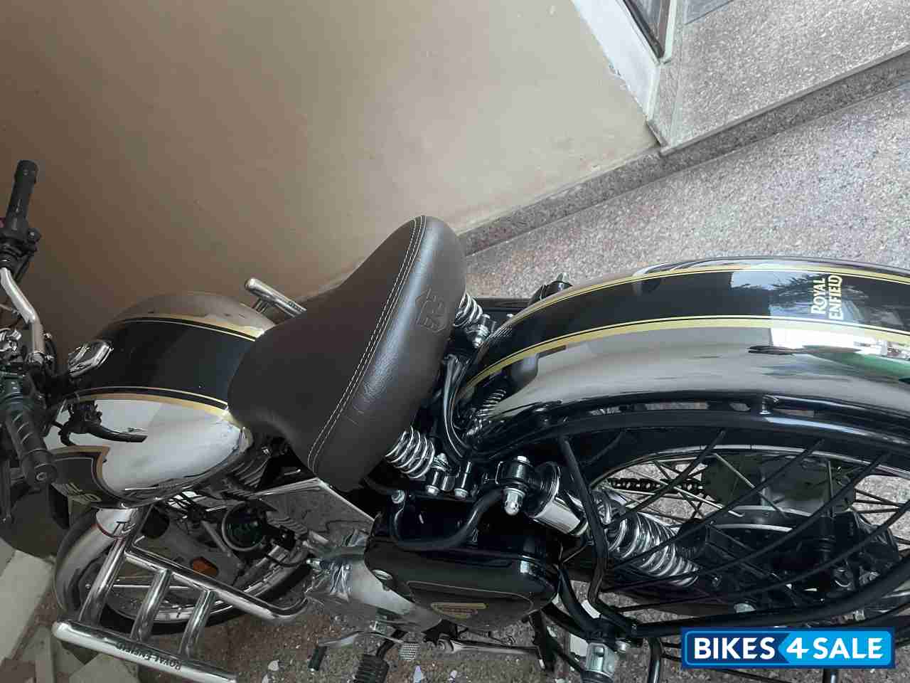 Chrome Black Royal Enfield Classic 350 BS VI