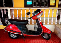 Red Kinetic Kinetic Honda