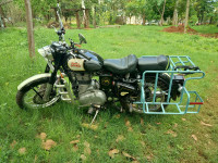 Royal Enfield Classic 500