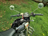 Royal Enfield Classic 500