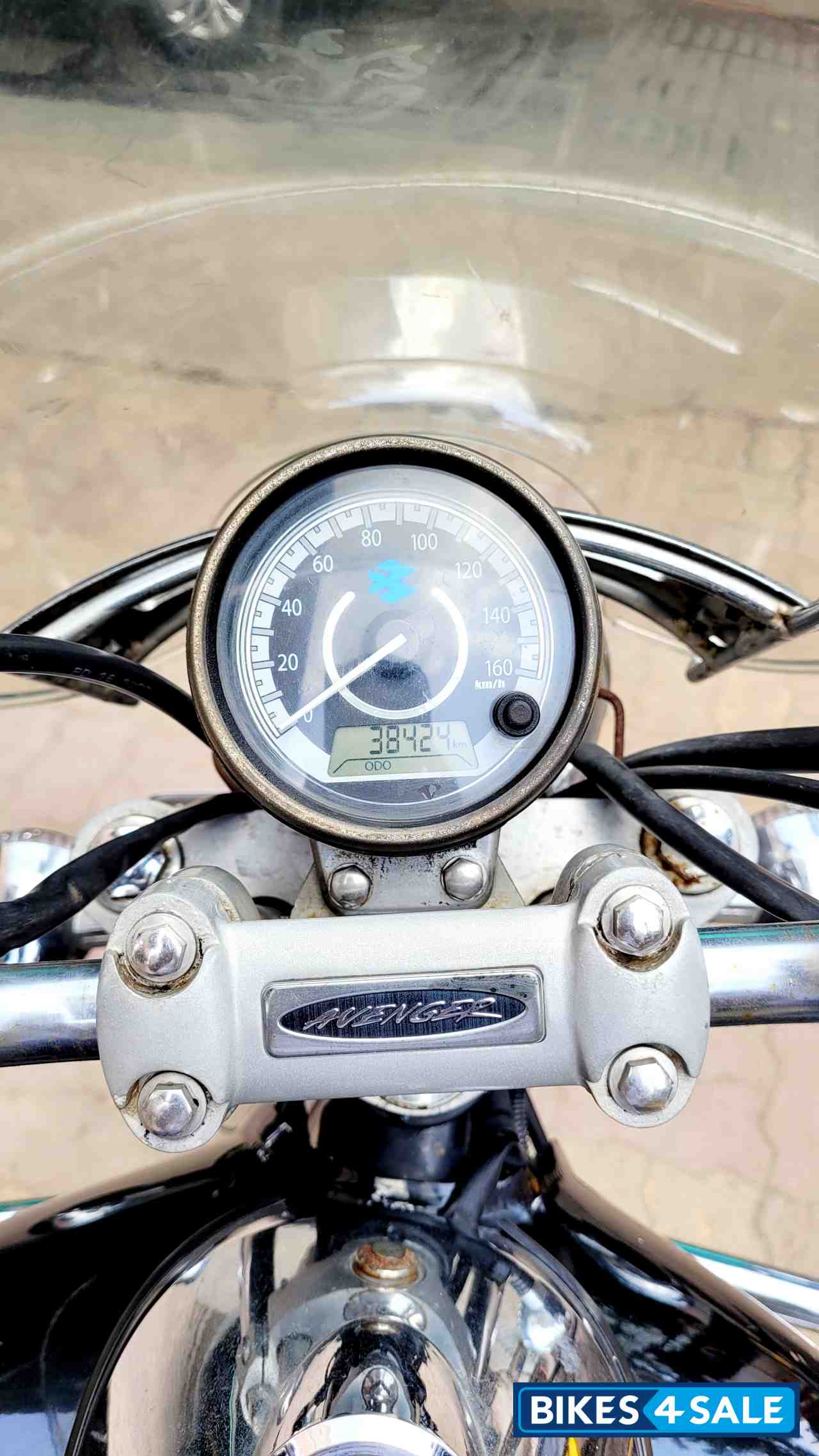 Bajaj Avenger Cruise 220 Bajaj Avenger Cruise 220