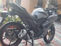 Metalic Grey Suzuki Gixxer SF SP