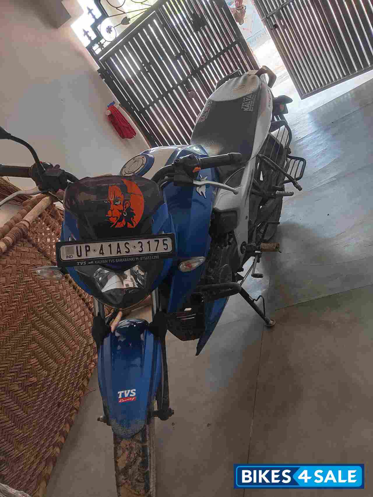 TVS Apache RTR 160 4V