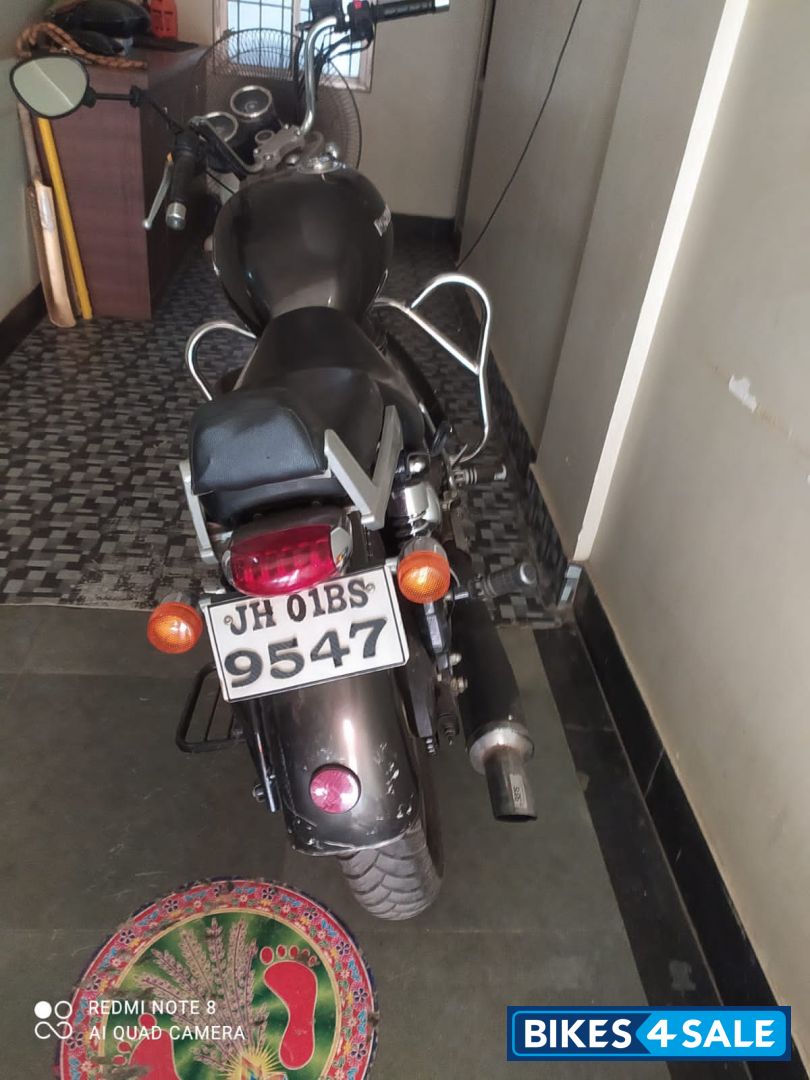 Black Royal Enfield Thunderbird 500