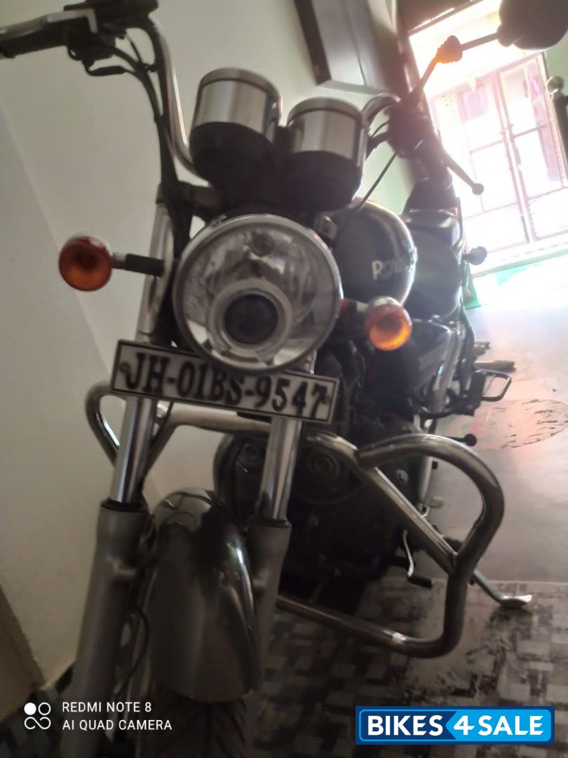 Black Royal Enfield Thunderbird 500
