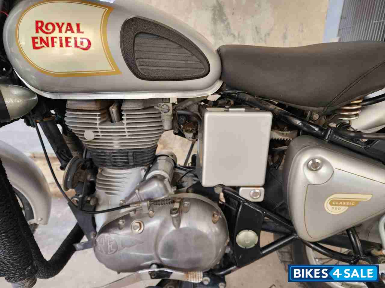 Silver Royal Enfield Classic 350