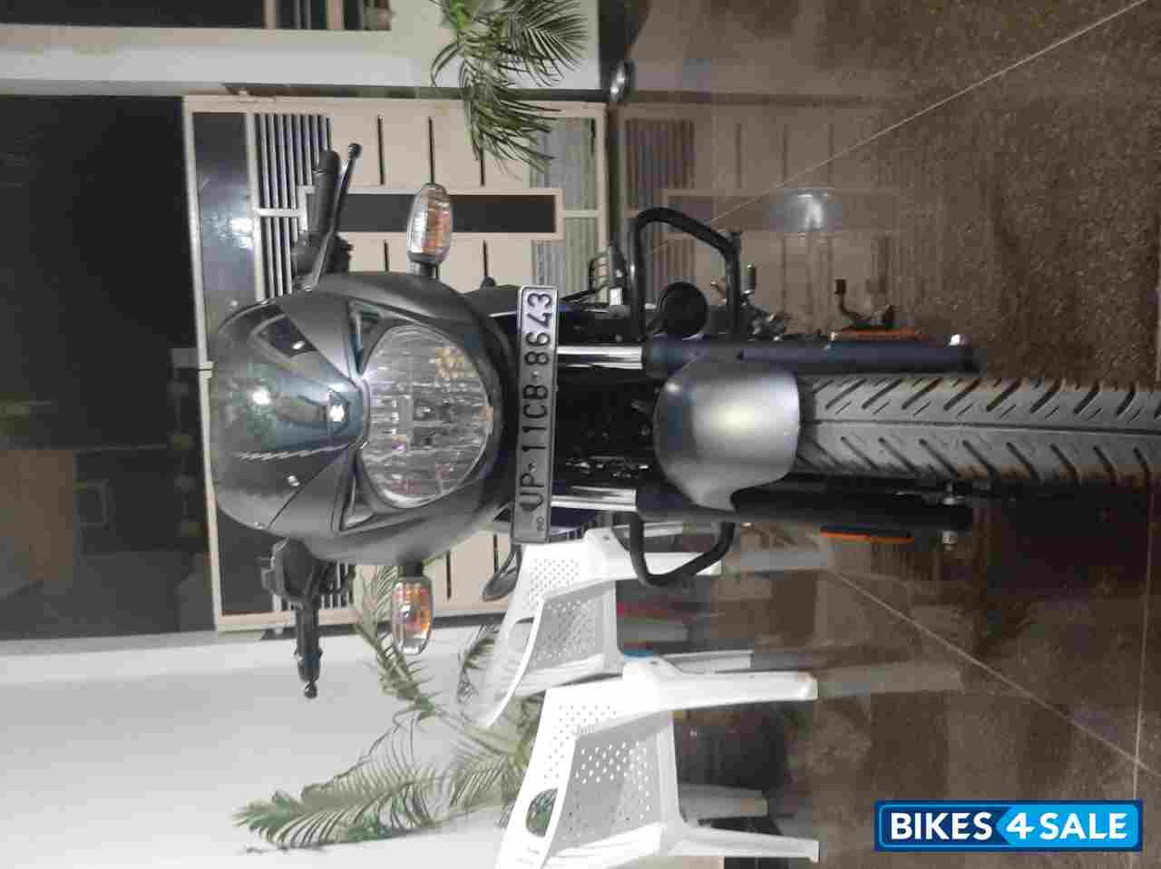 Bajaj Pulsar 125 Neon BS6