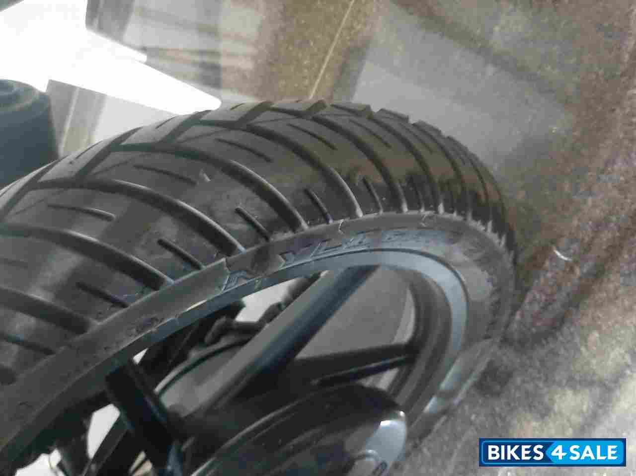 Bajaj Pulsar 125 Neon BS6