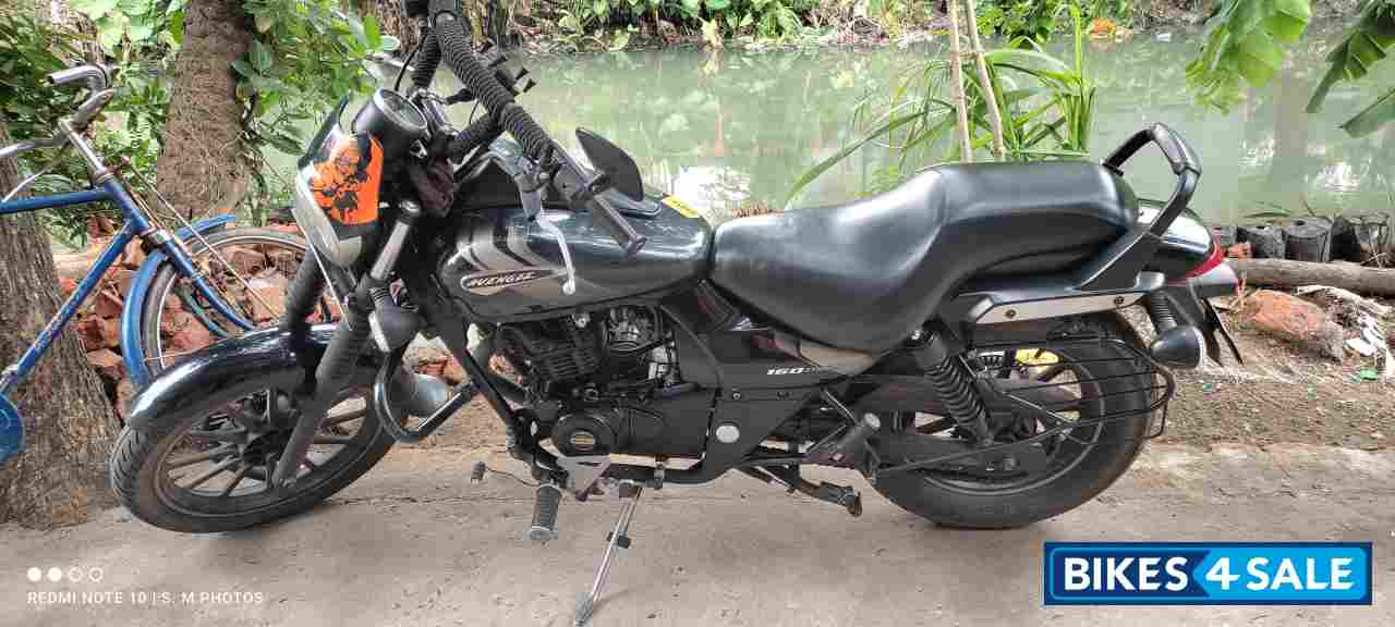 Bajaj Avenger Street 160