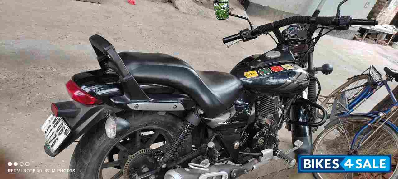 Bajaj Avenger Street 160