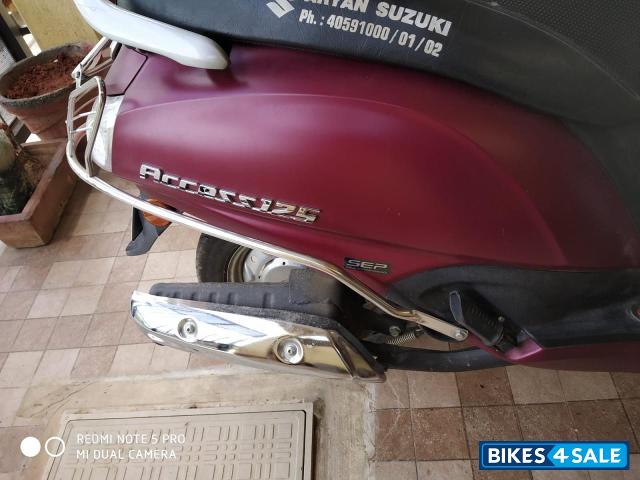 Mat Red Suzuki Access 125 BS6