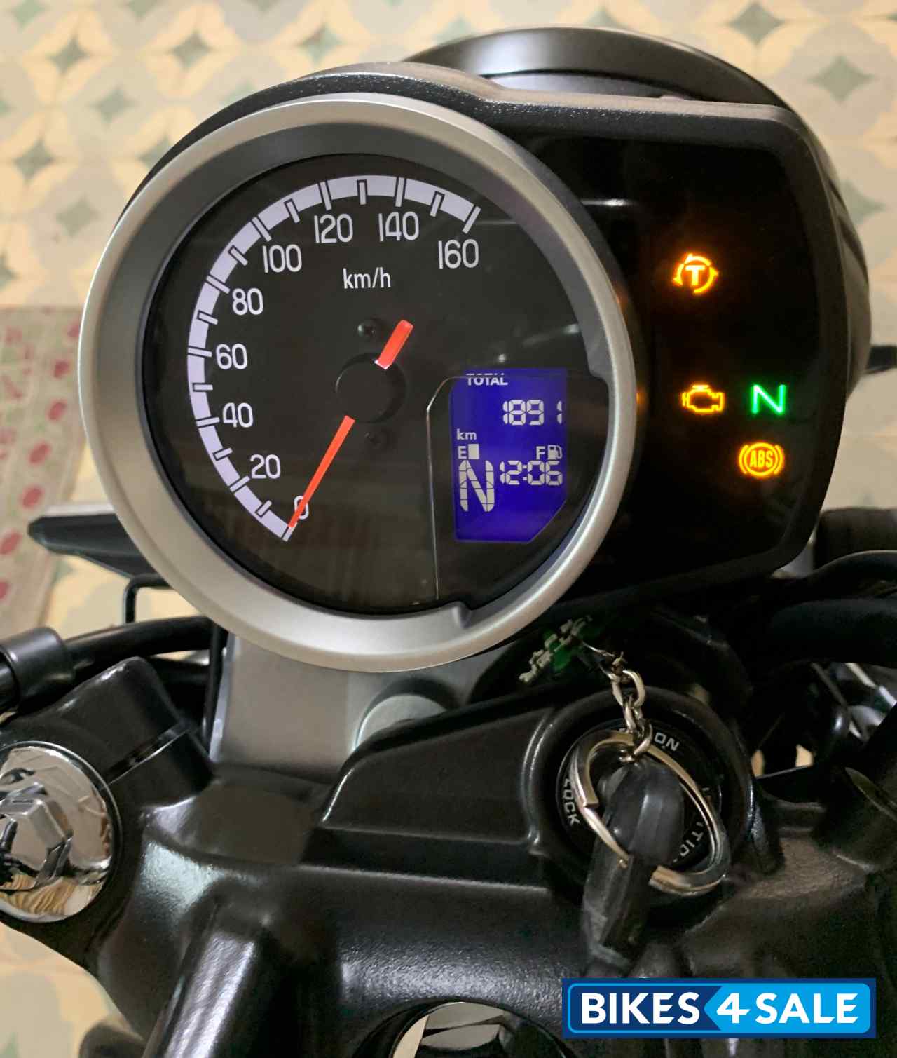 Black, Yellow Honda CB350RS