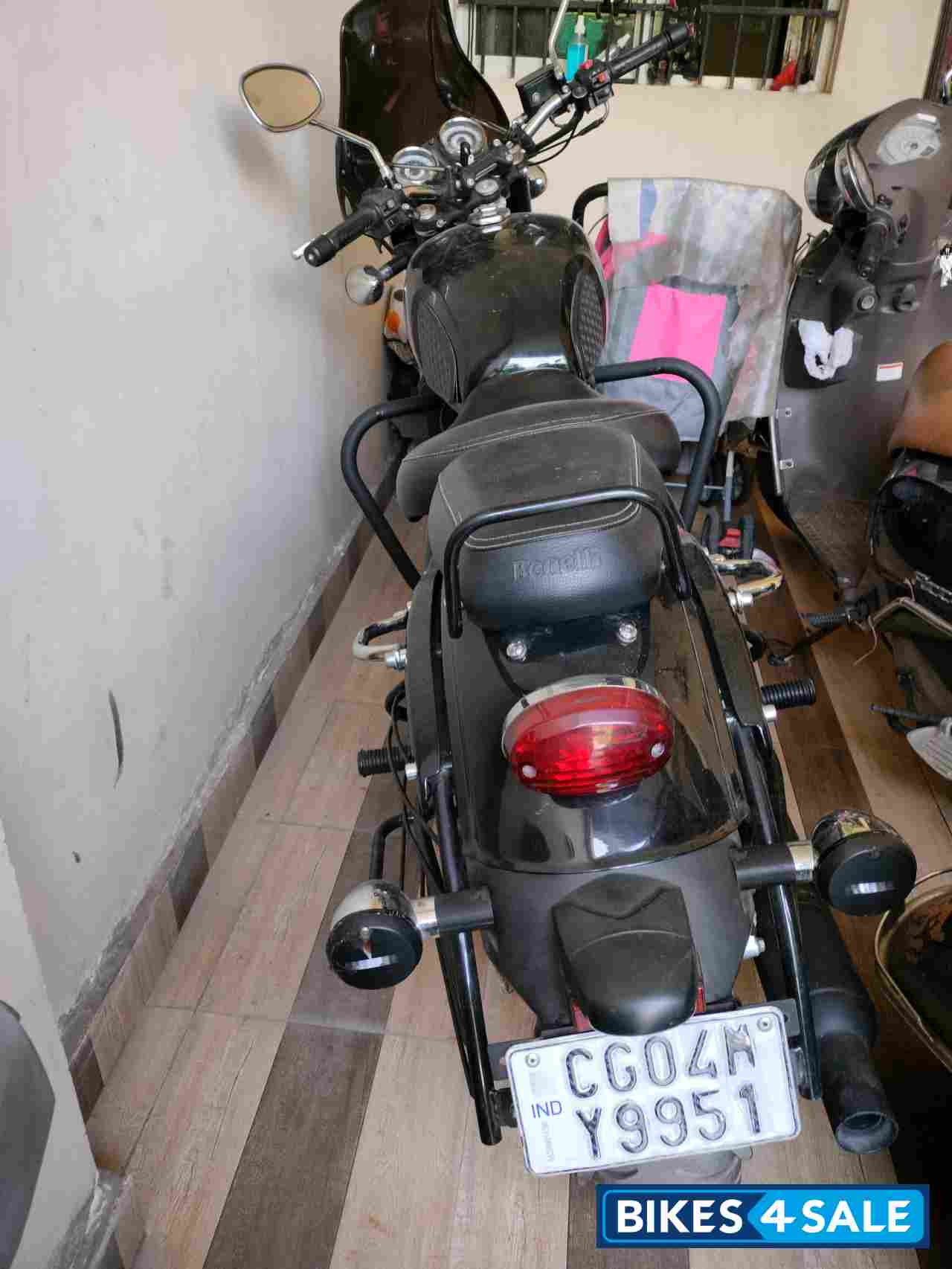 Black Benelli Imperiale 400