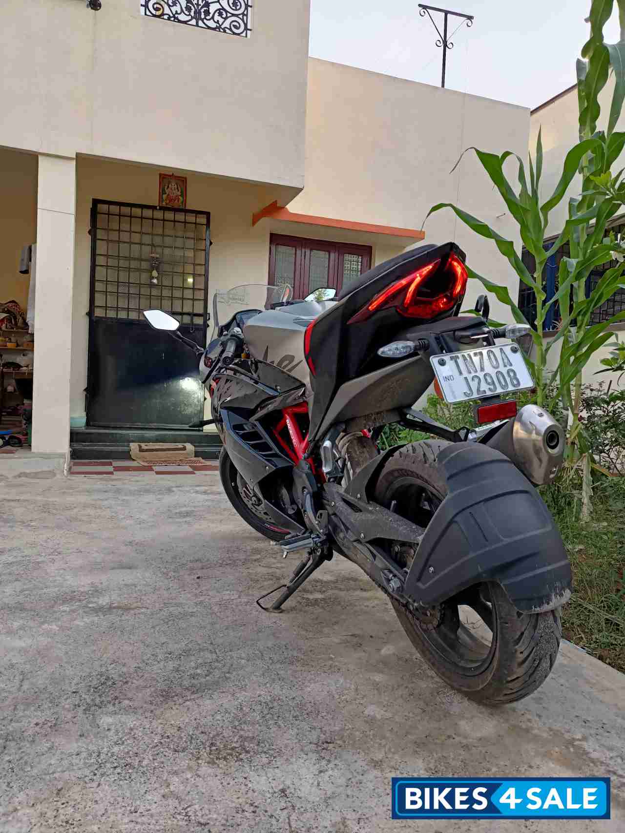 TVS Apache RR 310