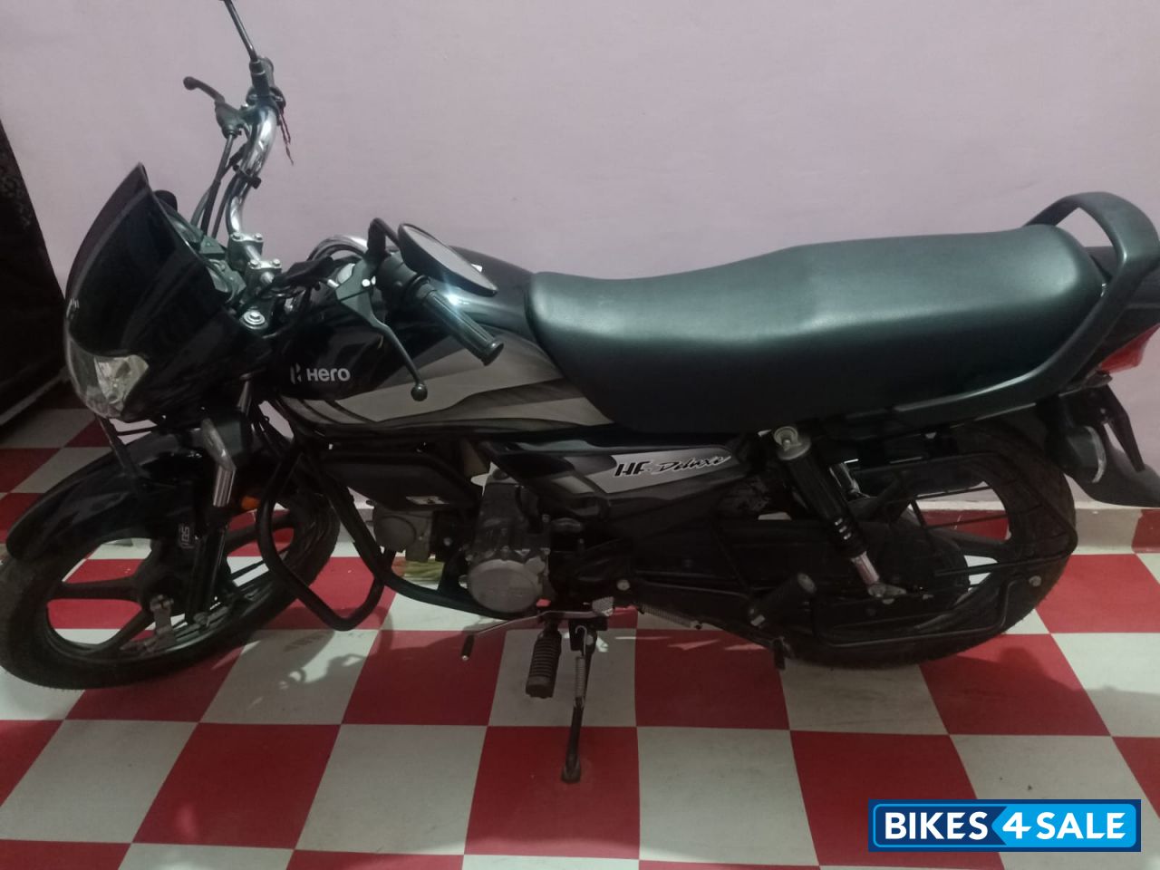 Grey Black Hero HF Deluxe BS6