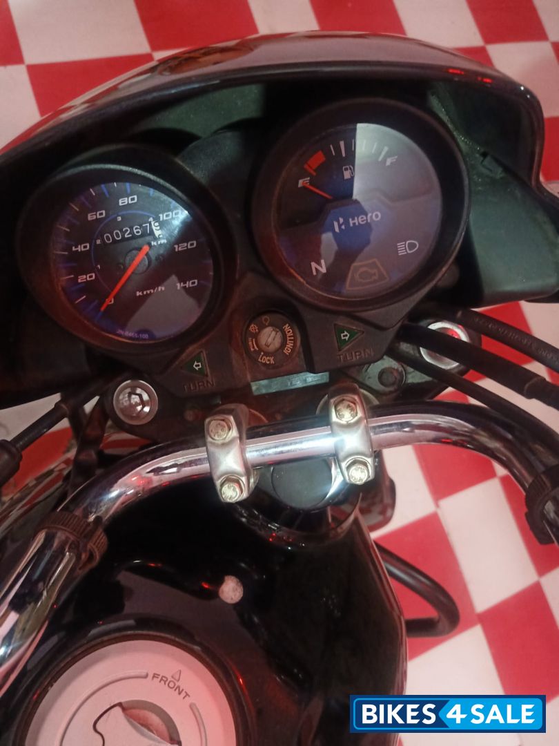 Grey Black Hero HF Deluxe BS6