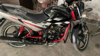 Black-red Hero Glamour 125