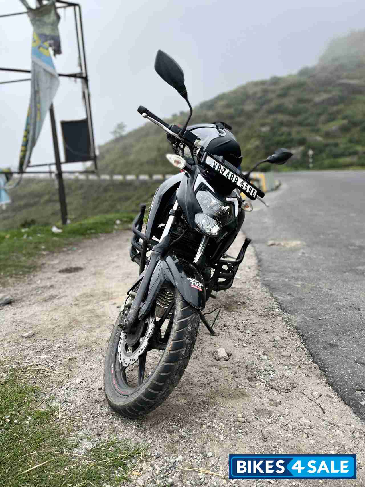 TVS Apache RTR 160 4V