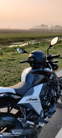 TVS Apache RTR 160 4V