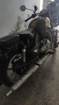 Black Royal Enfield Classic 350
