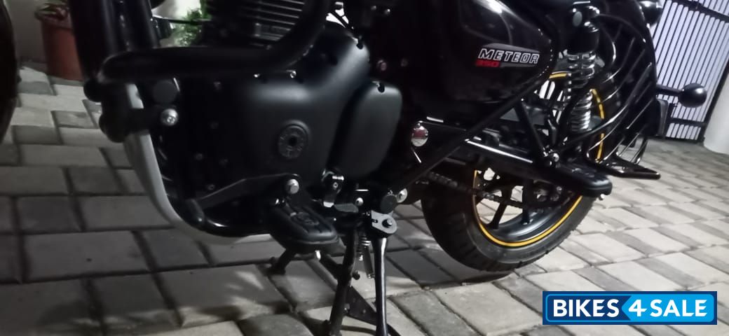 Royal Enfield Meteor 350 Royal Enfield Meteor 350
