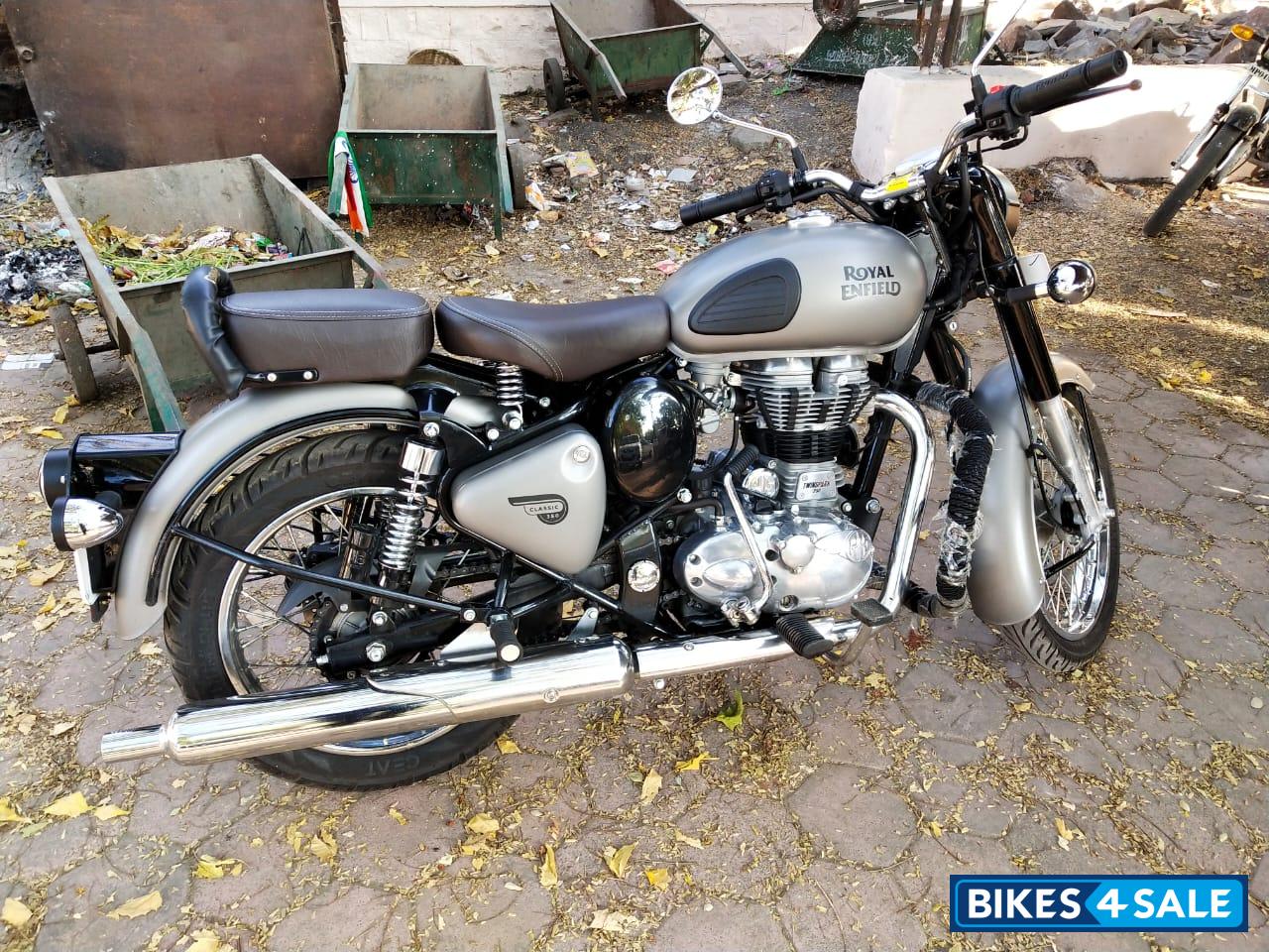 Royal Enfield Classic Gunmetal Grey