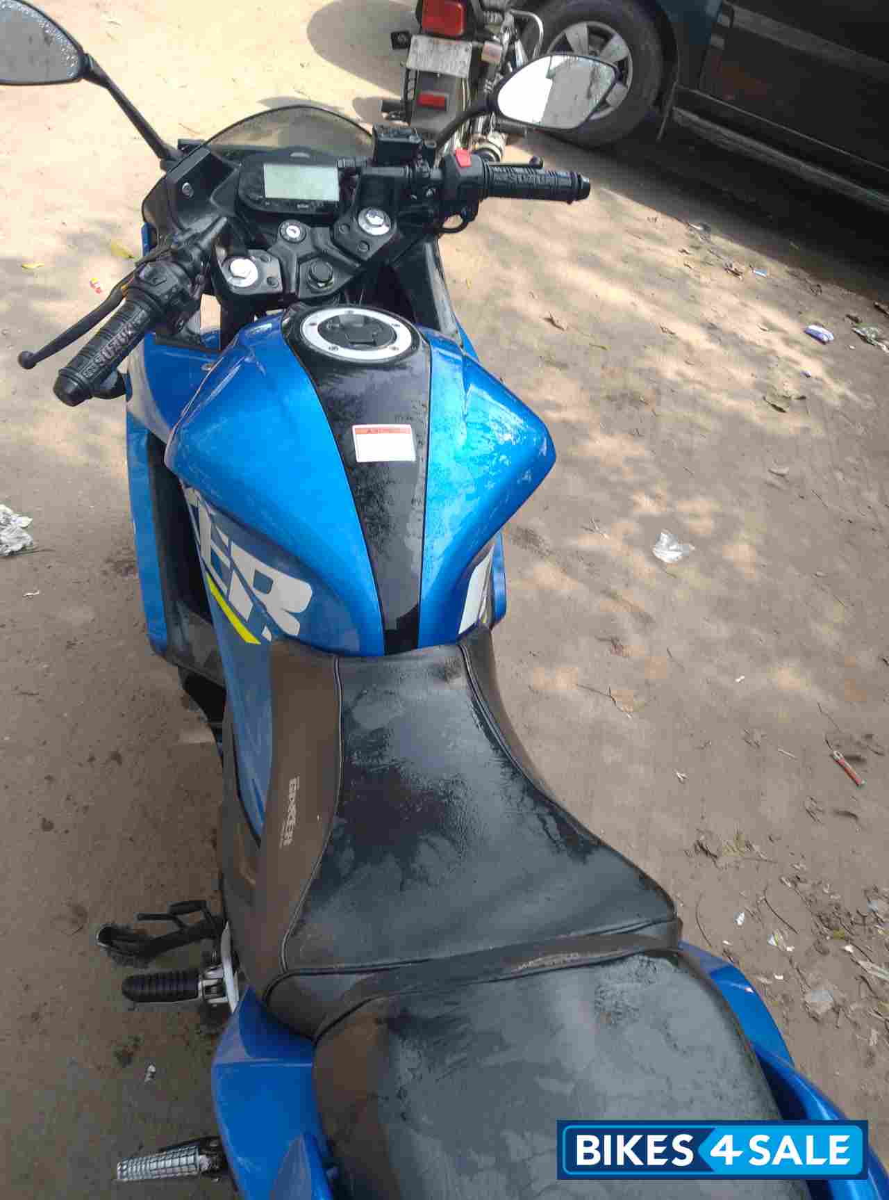 Blue Suzuki Gixxer SF BS6