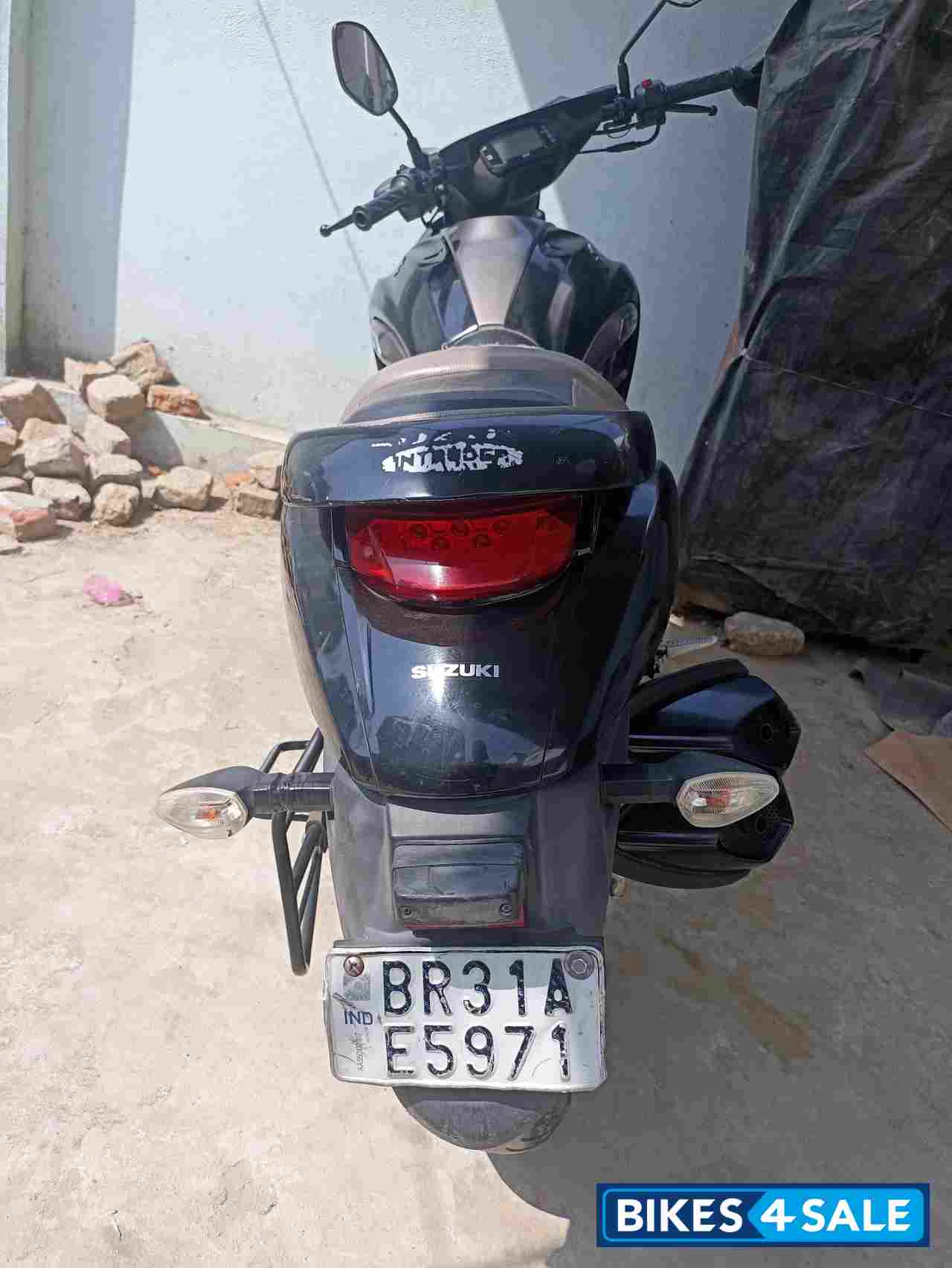 Black Suzuki Intruder 150 Black Suzuki Intruder 150